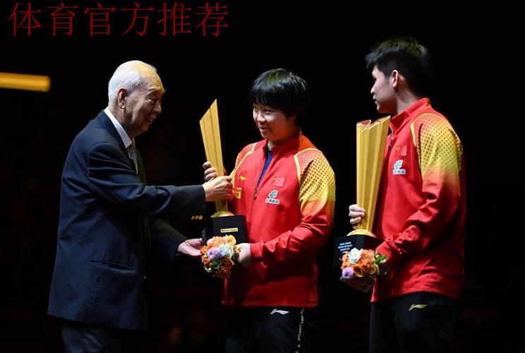 WTT总决赛开打 多位中国选手顺利过关 WTT总决赛开打 多位中国选手顺利过关